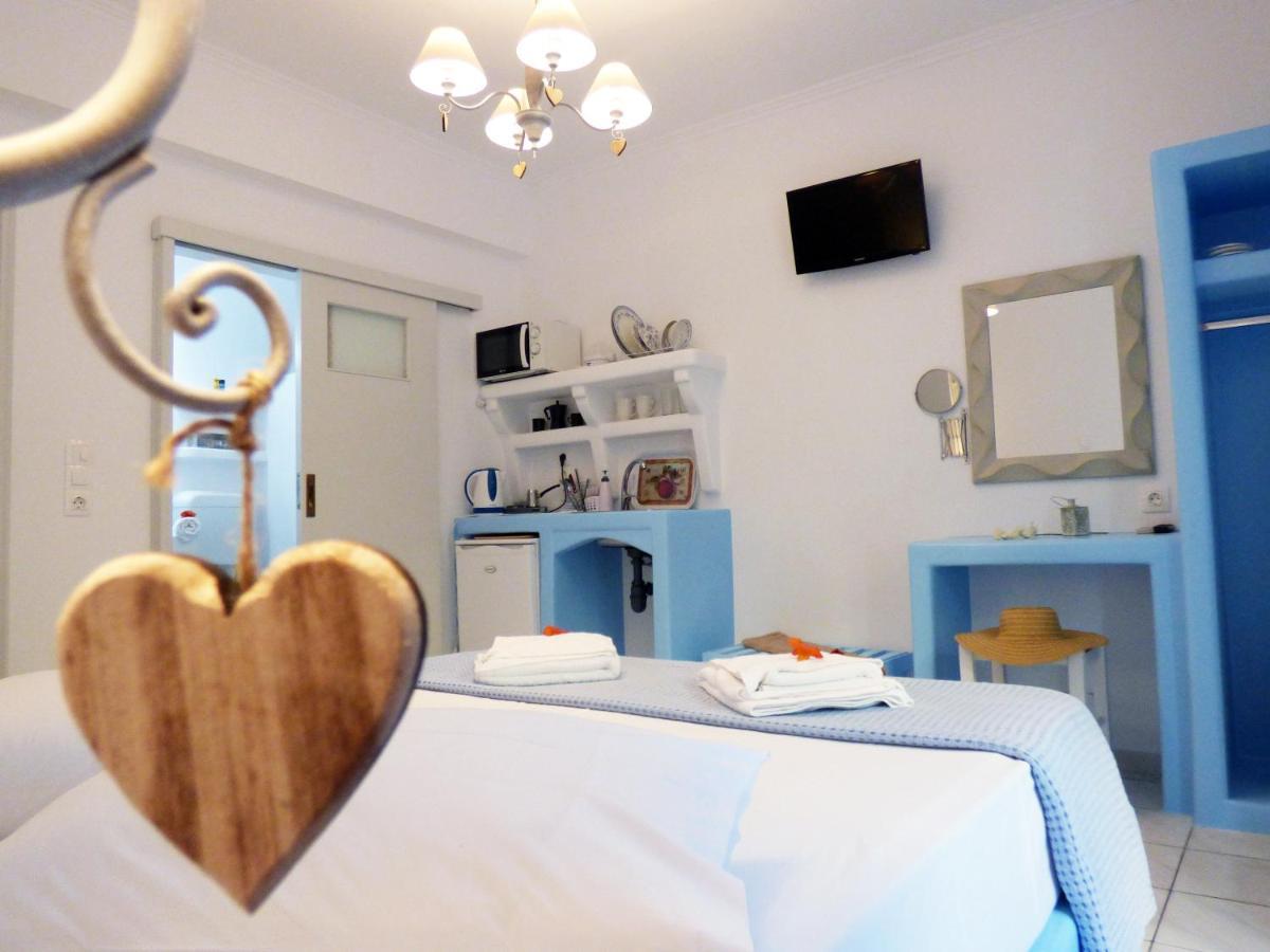 Tasoula Guest House Adámas Eksteriør bilde