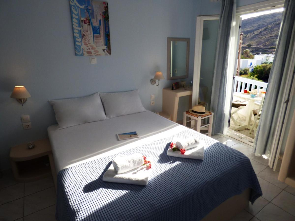Tasoula Guest House Adámas Eksteriør bilde