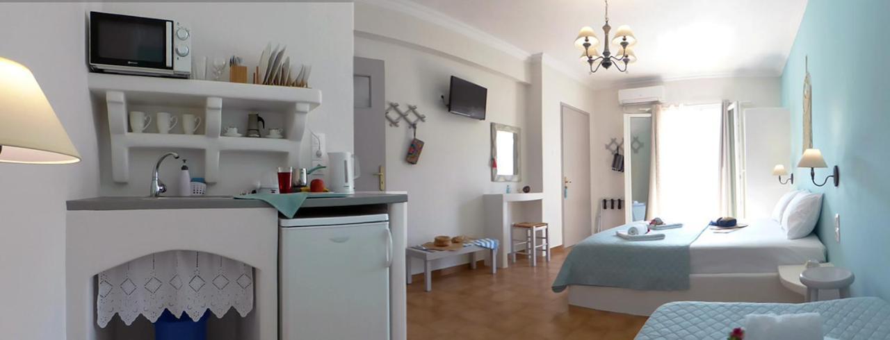 Tasoula Guest House Adámas Eksteriør bilde