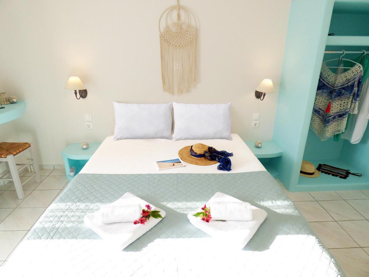Tasoula Guest House Adámas Eksteriør bilde