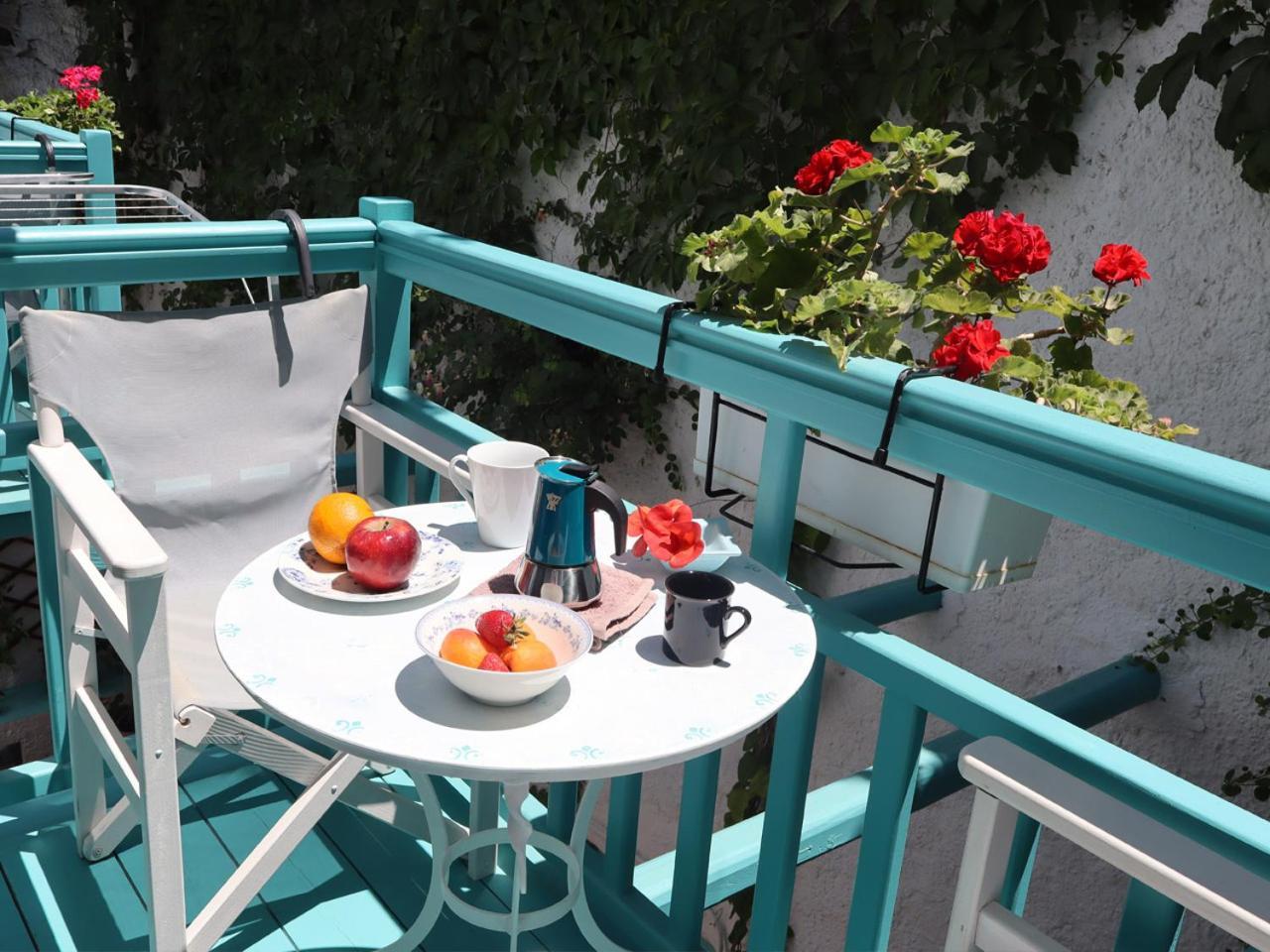 Tasoula Guest House Adámas Eksteriør bilde